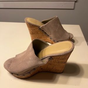 Marc Fisher Wedges